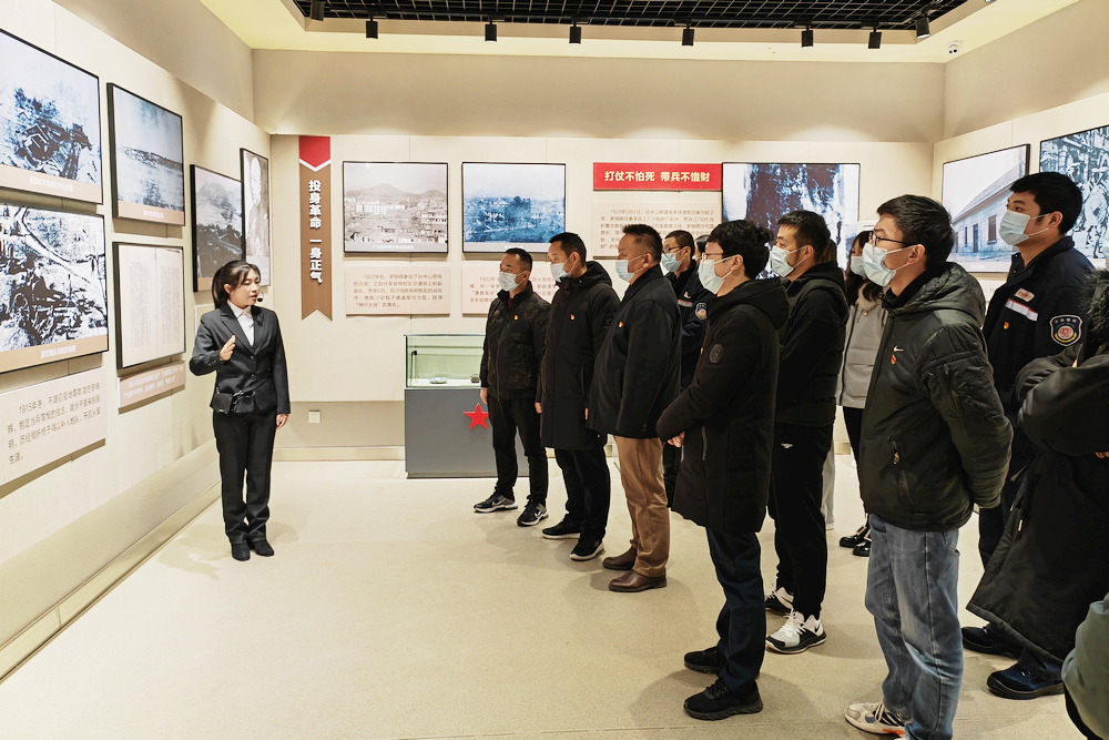 1639292019376312.jpg 4.jpg