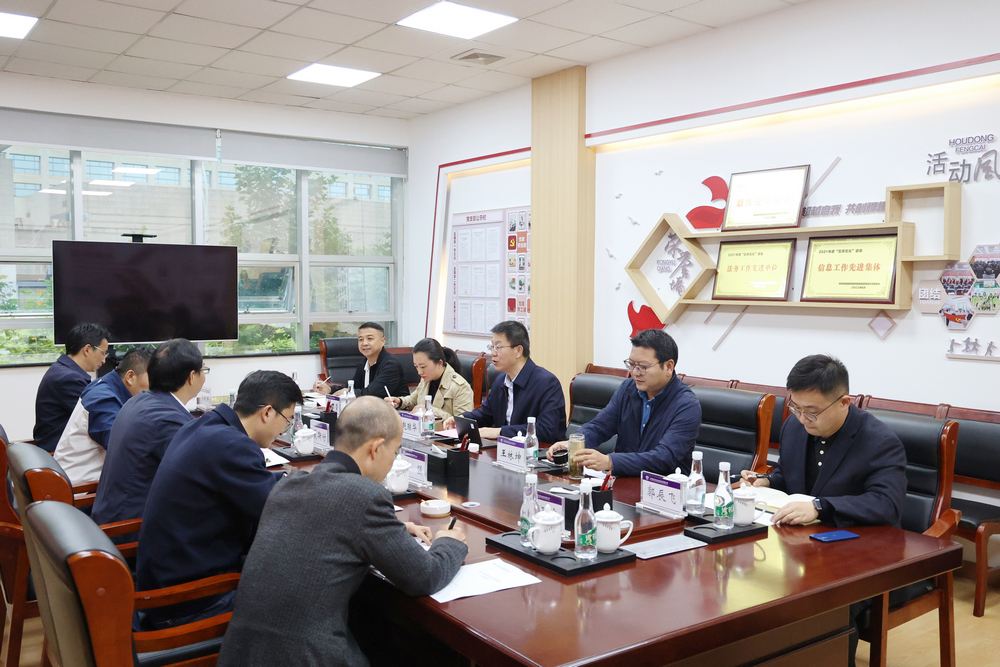 1653482615653652.jpg 8X8A1572.JPG