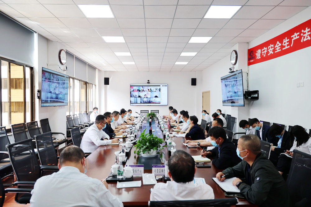 1654085440262493.jpg 8X8A2264.JPG